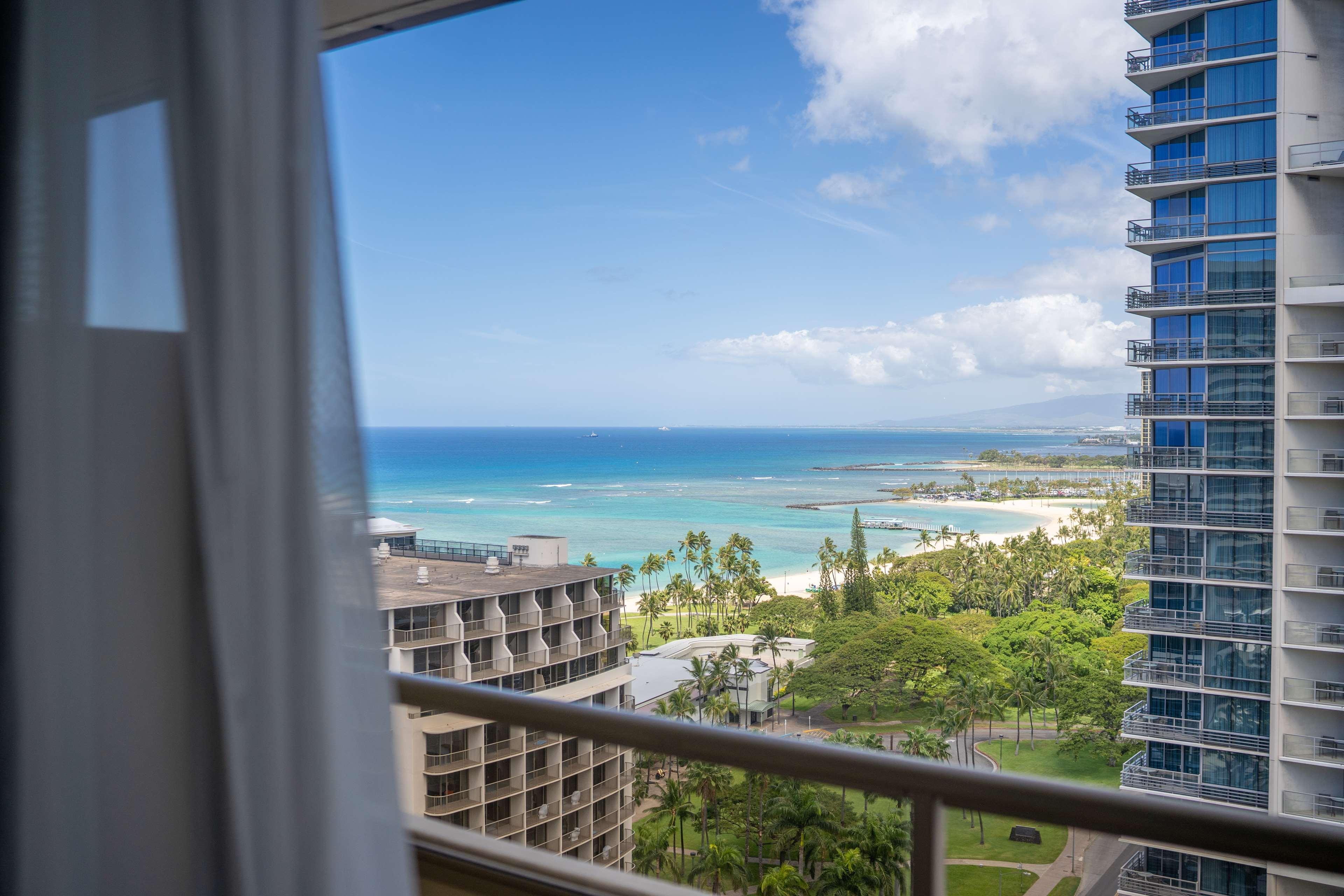 Embassy Suites By Hilton Waikiki Beach Walk Honolulu Luaran gambar