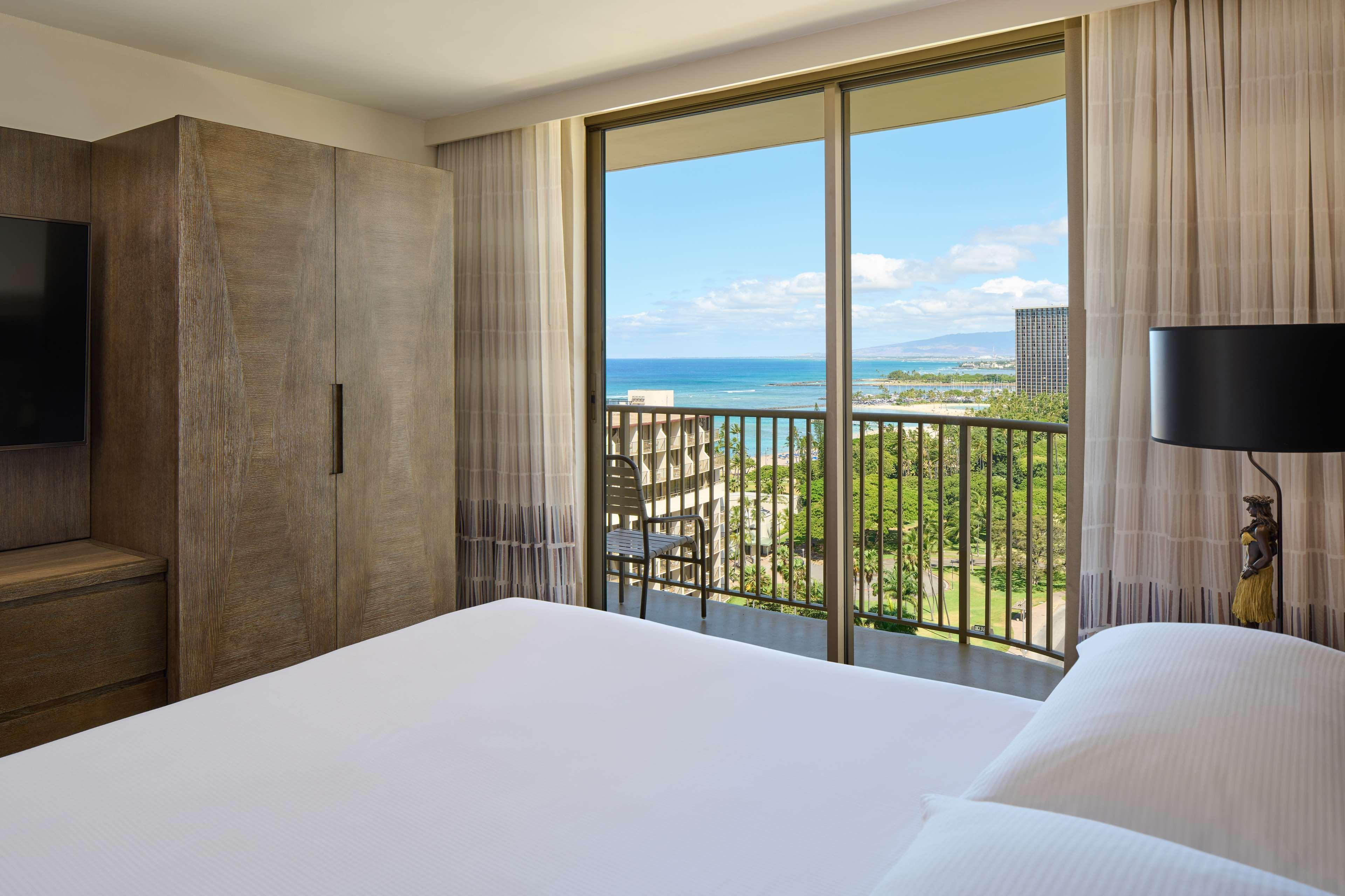 Embassy Suites By Hilton Waikiki Beach Walk Honolulu Luaran gambar