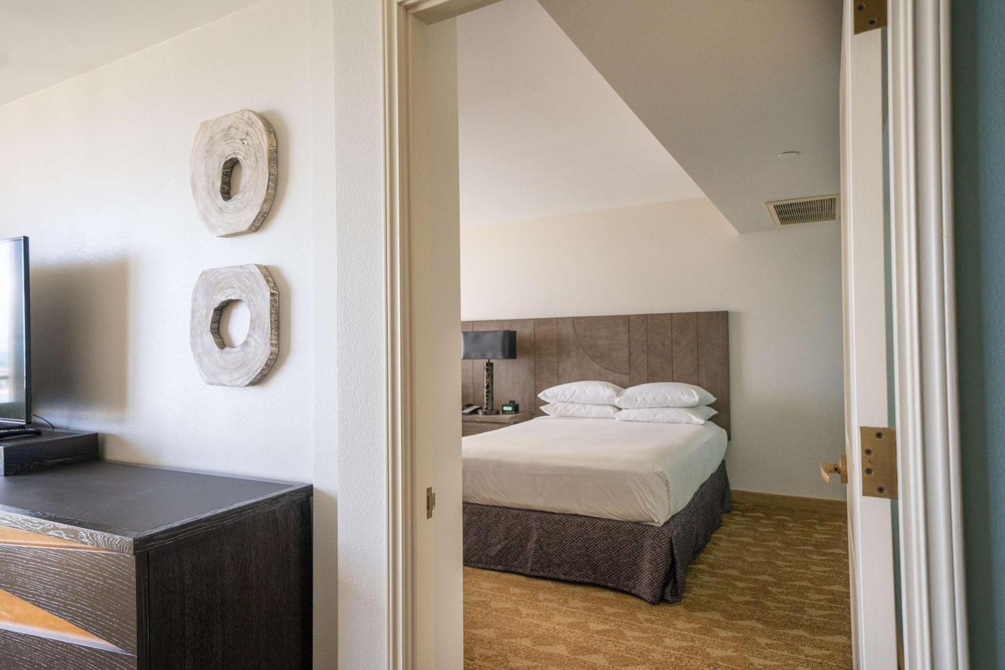 Embassy Suites By Hilton Waikiki Beach Walk Honolulu Luaran gambar